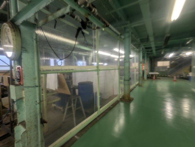 テント仕切り壁新設工事の工事写真