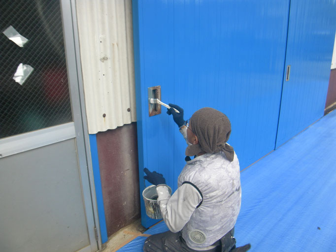工場塗装｜建具　作業写真