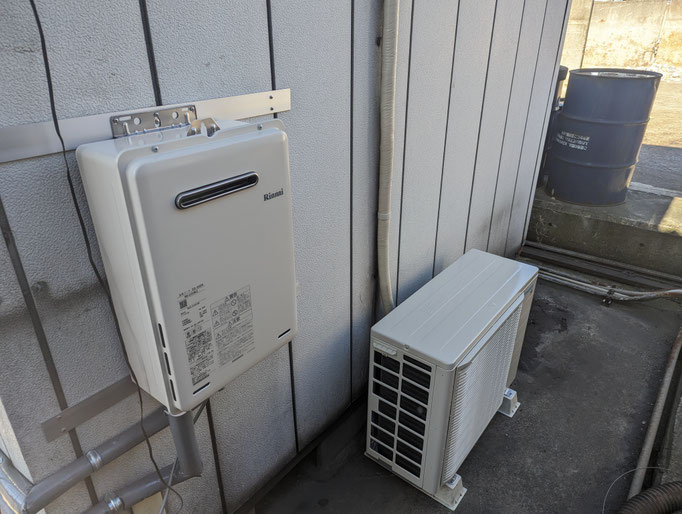 プレハブ事務所改修工事の工事写真