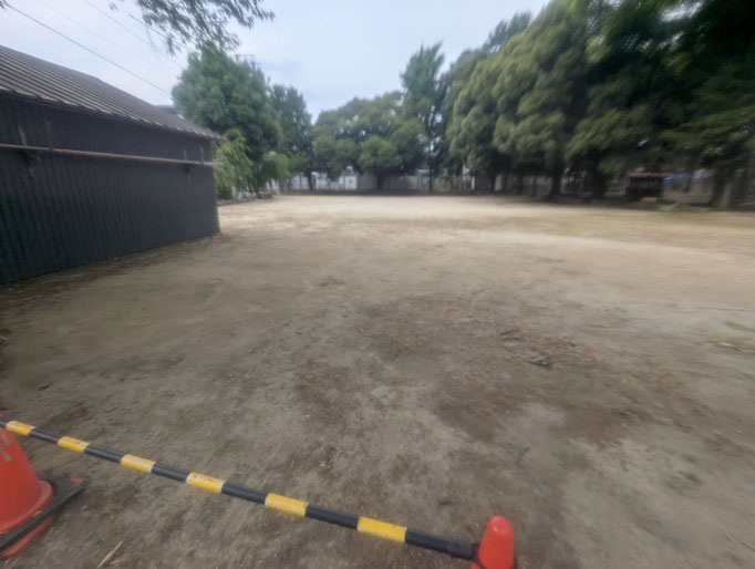 遊具解体撤去工事の工事写真
