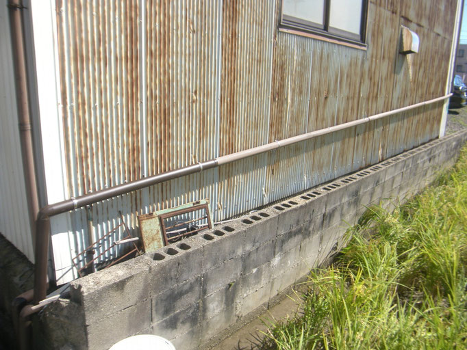 社屋外装復旧工事の工事写真