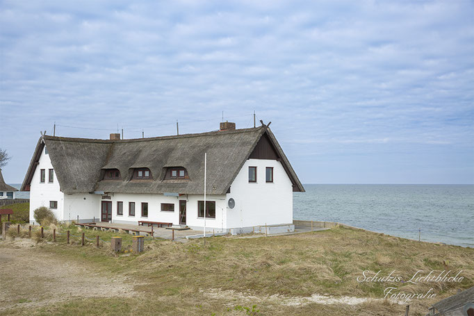 Das weiße Haus am Meer