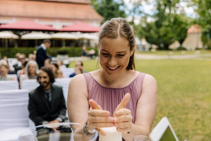 als Traurednerin in Oberösterreich im Einsatz - Fotografin: Julia Sonnleitner von www.juliasonnleitner.com