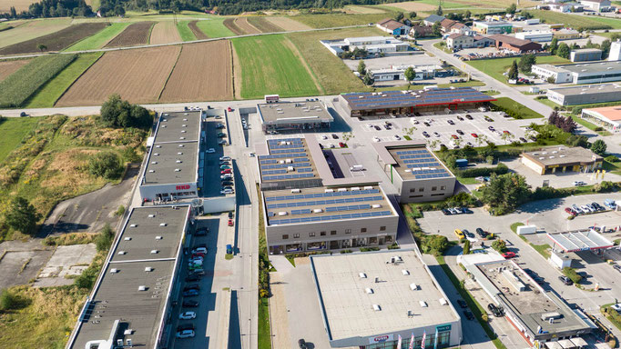 <i>VOGELPERSPEKTIVE </i>Gewerbezentrum Zwettl<i></i>