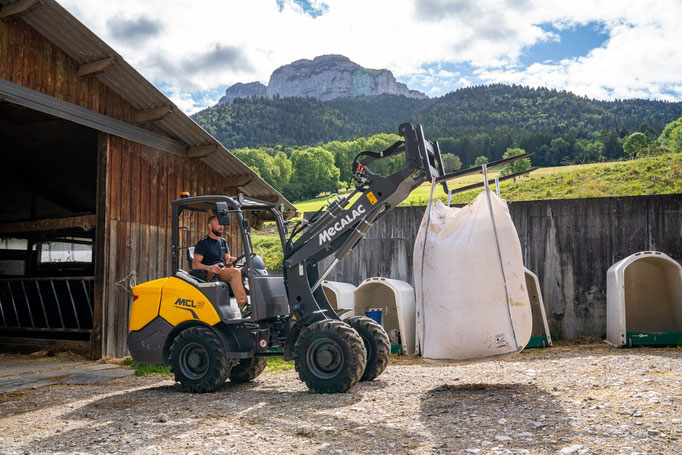 Bild: Mecalac Knicklader Radlader MCL 6+ im Einsatz