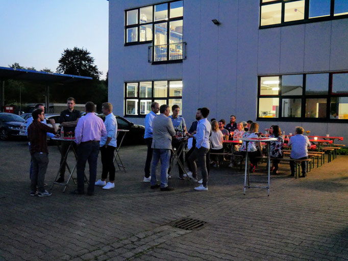 Gemütlicher Ausklang beim Grillfest der ScaleUp Fulfillment GmbH / Besuch des BVMW