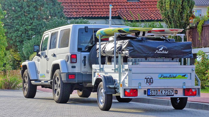 Faltcaravan, Campinganhänger, Zeltanhänger, Autodachzelt, Dachzelt, Campingtrailer, FreeBird-Trailer, MGO, Montegrosso Outdoor