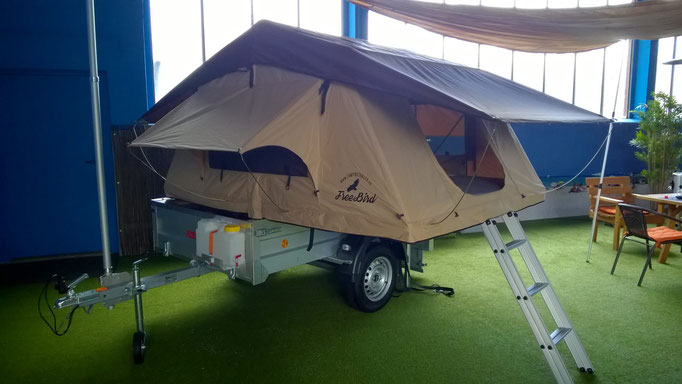 Faltcaravan, Campinganhänger, Zeltanhänger, Autodachzelt, Dachzelt, Campingtrailer, FreeBird-Trailer, MGO, Montegrosso Outdoor