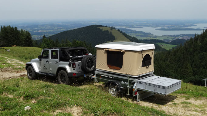 Faltcaravan, Campinganhänger, Zeltanhänger, Autodachzelt, Dachzelt, Campingtrailer, FreeBird-Trailer, MGO, Montegrosso Outdoor