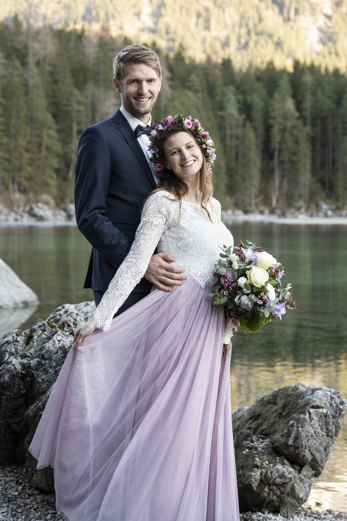 Heiraten am Eibsee Brautpaarshooting Paarshooting Garmisch-Partenkirchen