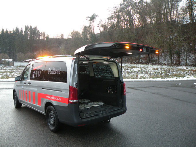 Kantonspolizei Luzern Mercedes Vito