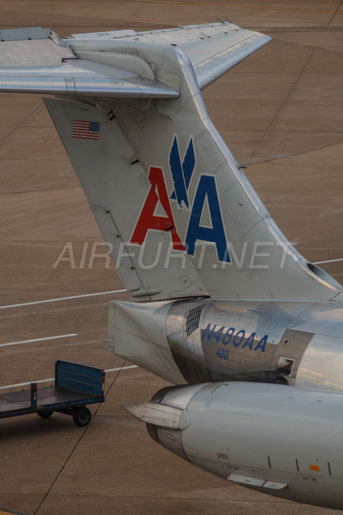 American Airlines McDonell Douglas MD-82 Tail 