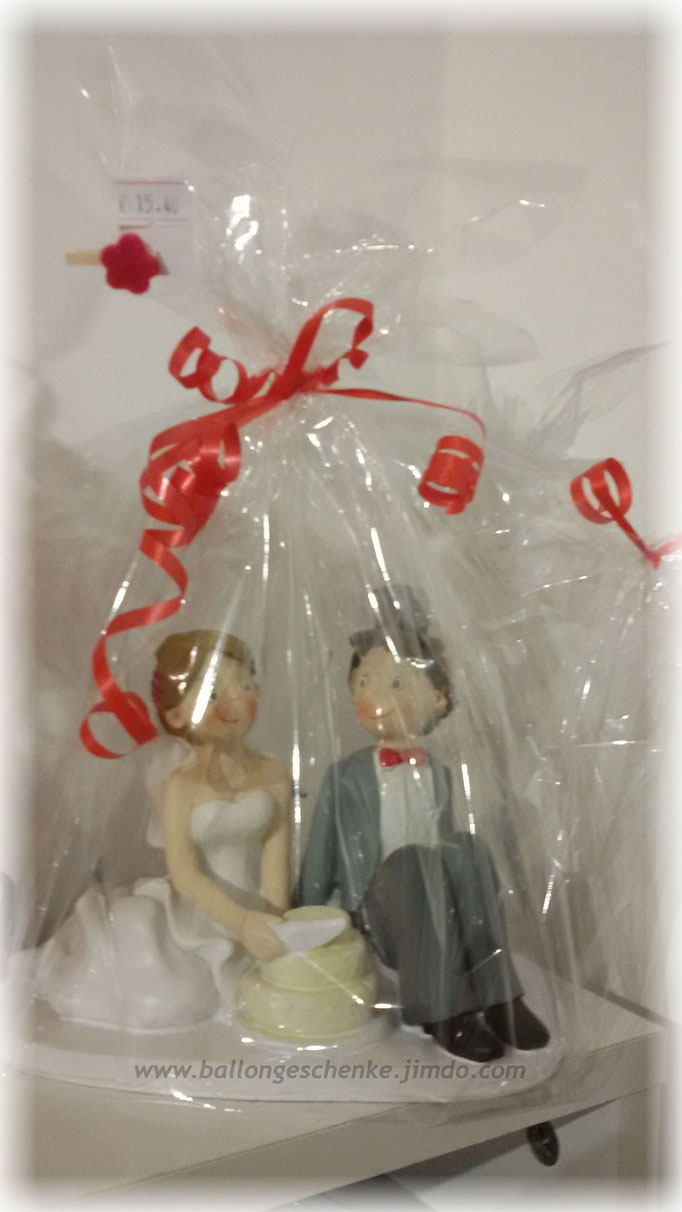 Brautpaar mit Torte  - 15,40 €