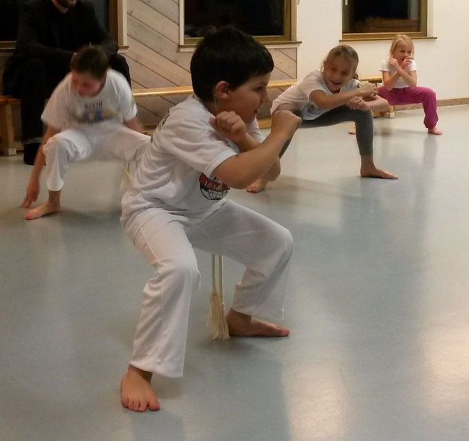 Kinder Capoeira