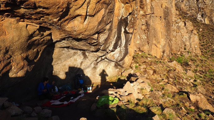 Sur le plateau entre Rockeries et Mnweni pass ; Drakensberg ; Afrique du Sud. Voyage Max de nature