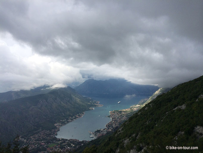 Balkan 2014 • Montenegro • Lovcen - Bucht von Kotor
