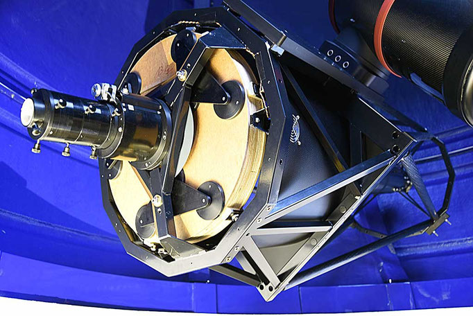 Primary mirror cage and cell with four-inch focuser and baffle tube (not visible) mounted.