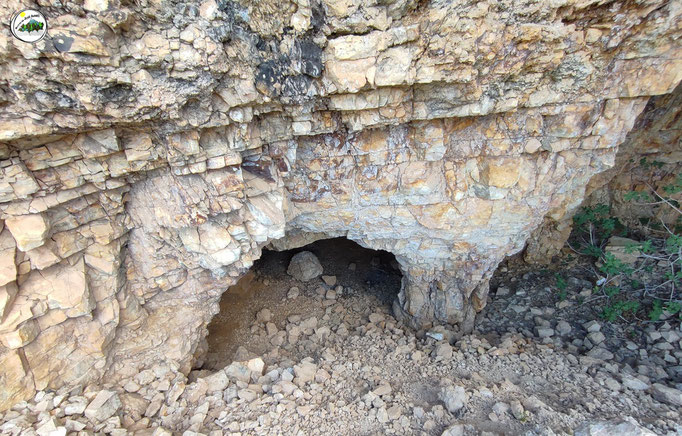 Cuevas y Minas de los Calerines