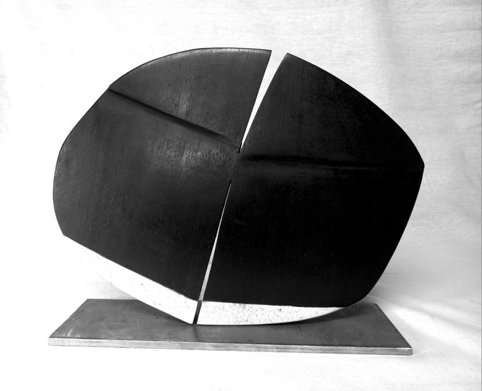 "Mi corazon", Abachi, 43x30x3, 2023