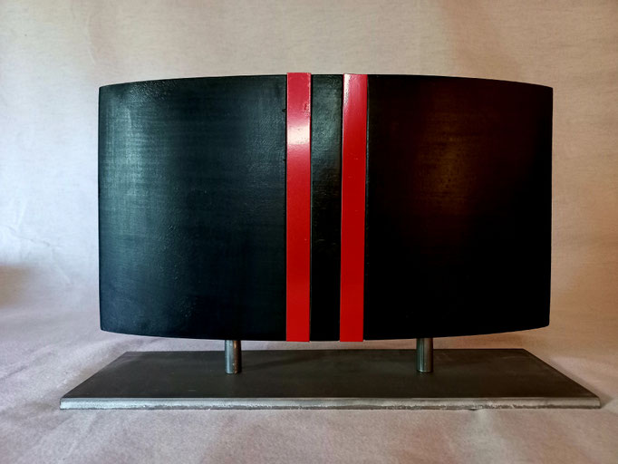 "Stendhal 2.1", Abachi, acier et granit, 34 x 18 x 3, 2023, endroit