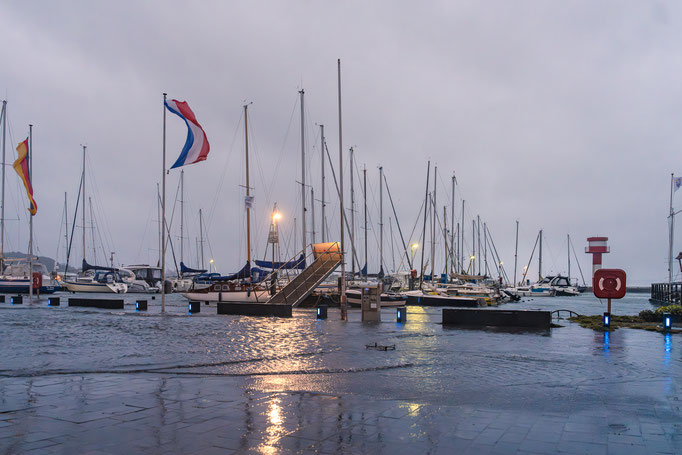 Eckernförde, Sturmflut, Ostsee, Eckernförder Bucht, Hafen, Naturgewalt, Hafenspitze, Olaf Pinn Fotografie