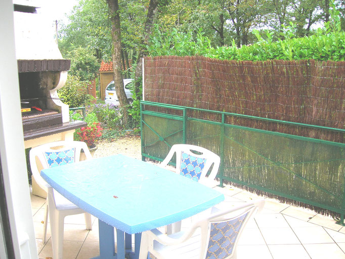Terrasse - Gites La Garrigue