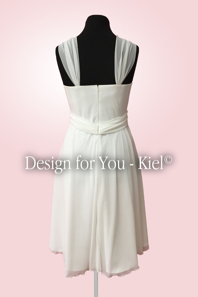 Brautkleid Jasmin hinten - © Design for You - Kiel