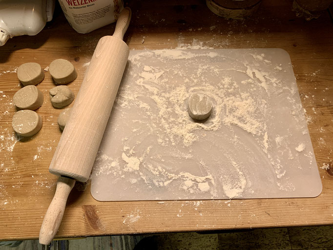 Zubereitung der Steirerkrapfen 