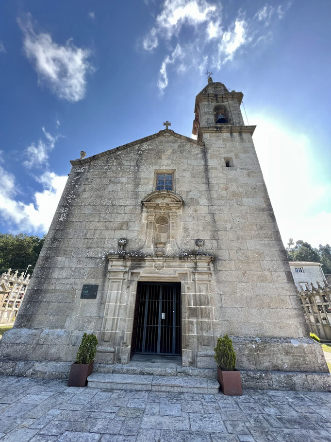 Igrexa de San Miguel de Valga (Kirche San Miguel de Valga)
