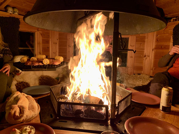  Grillen in der Kota