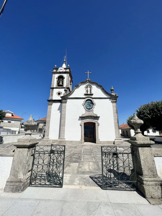 Igreja Matriz da Paróquia de São Tiago de Vila Nova de Anha