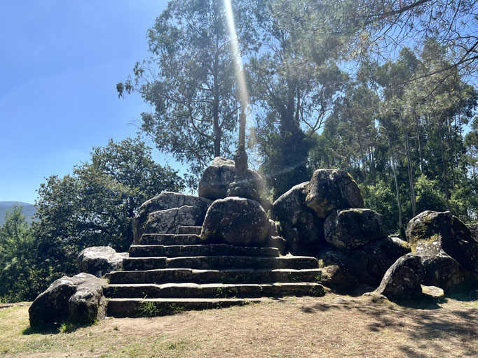 Cruceiro de Santiaguiño do Monte (Kreuz von Santiaguiño do Monte)