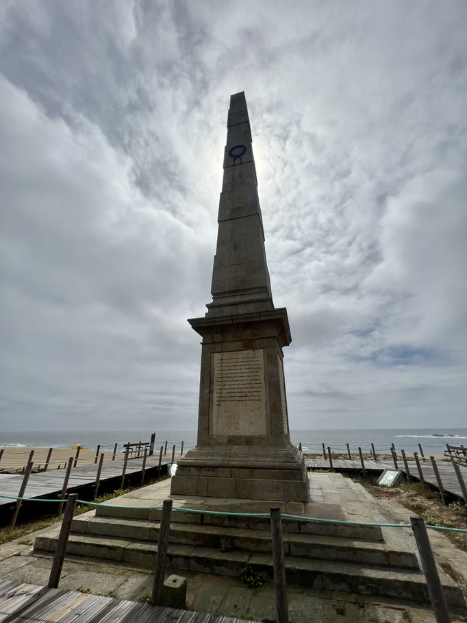 Obelisco (Obelisk)