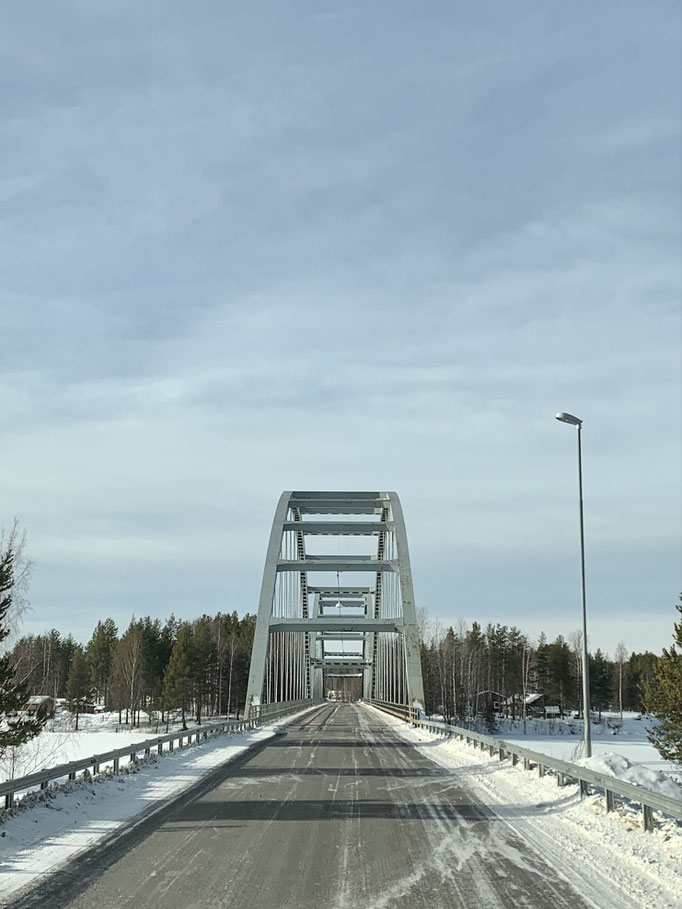 Fahrt nach Storforsen, Brücke über den Lule älv