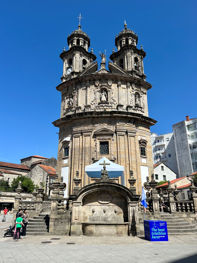 Igrexa da Virxe Peregrina (Kirche der pilgernden Jungfrau)