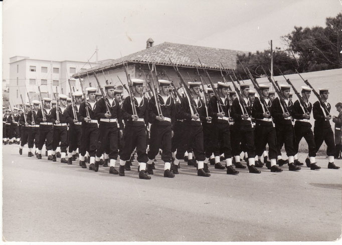 1968 - Defilamento Scuola SAL