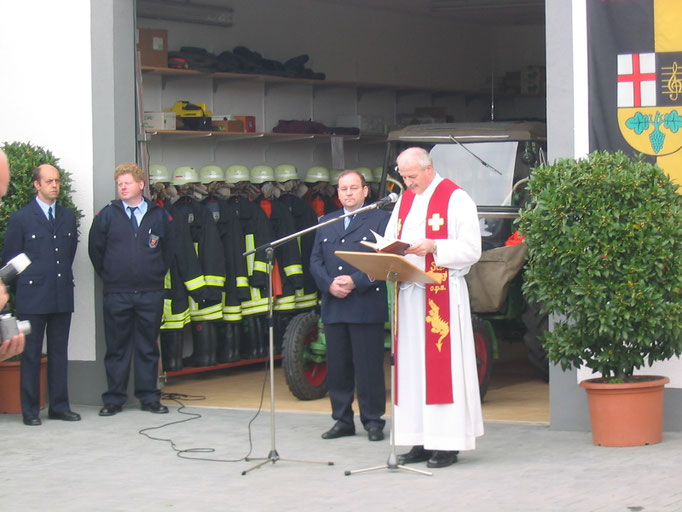 Einweihung des neuen Gerätehauses am 14. Mai 2006.