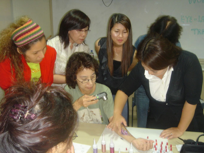 Body Art-gel Beauty Workshop in Singapore 美容ワークショップ　ボディーアートジェル