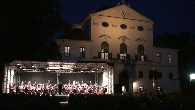 Uraufführung - Muck: Symphonie Nr.1 "Limes"
