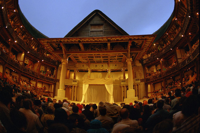 L'intérieur du Globe, XVIe, le théâtre de Shakespeare à Londres