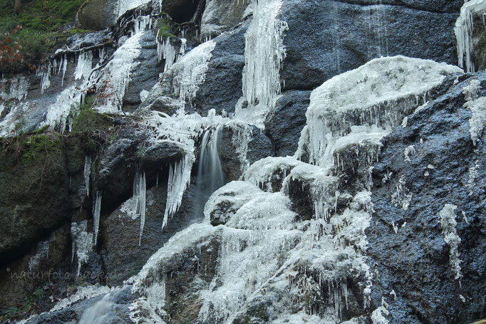 Wasserfall Blauenthal gefroren