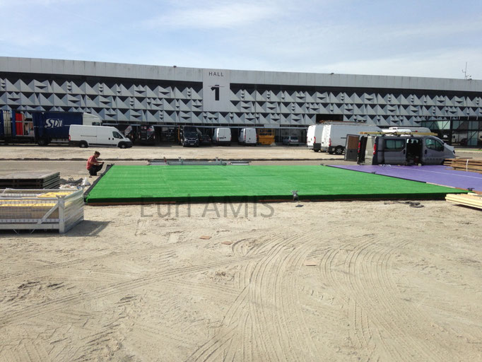moquette sur stand exterieur