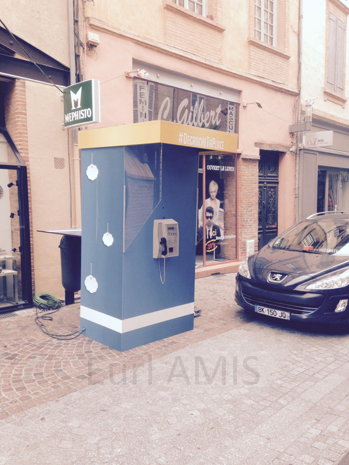Cabine telephonique ephemere réalisation sur plan agence