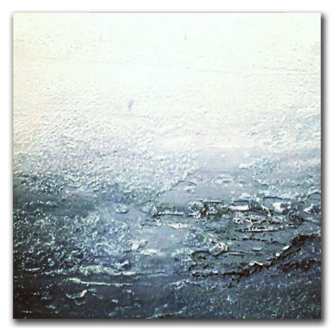 Nordmeer, Leinwand mit Sumpfkalk, Pigment und Wachs 15x15 im Objektrahmen 25x25