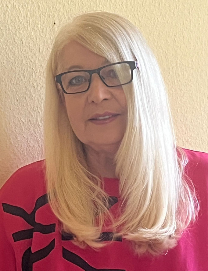Frau Scheffel-Allroundtalent und die gute Seele im Team. 
