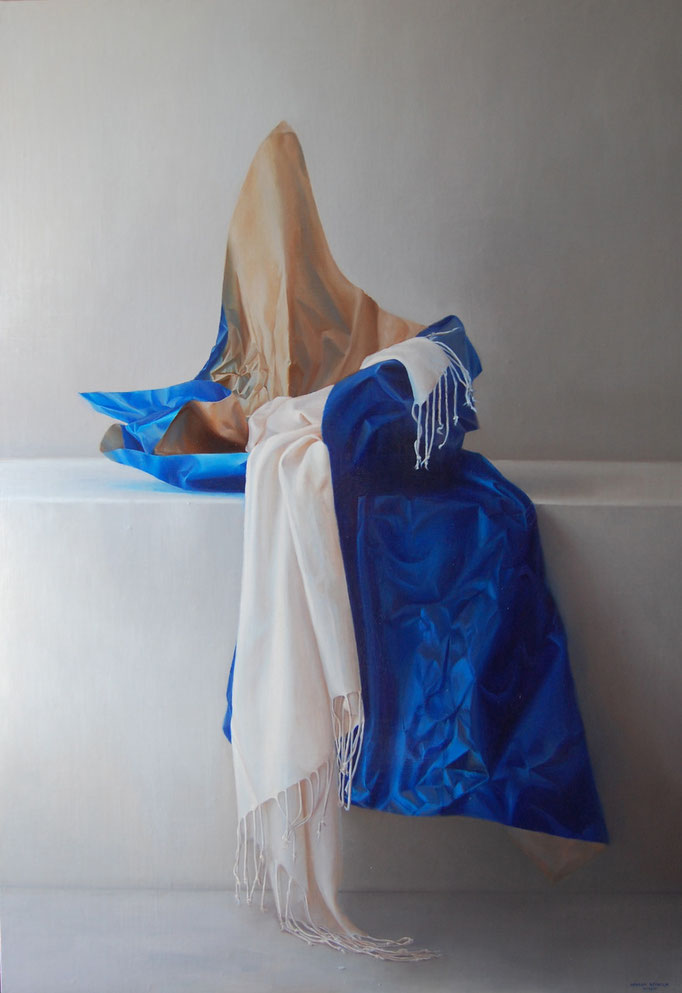Papel en Azul, Oleo sobre lienzo encolado a tabla, Medidas 122 x 84 cm.