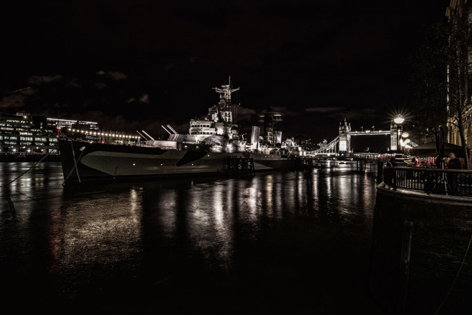 H.M.S. Belfast (taken from our photobook "London 2008")