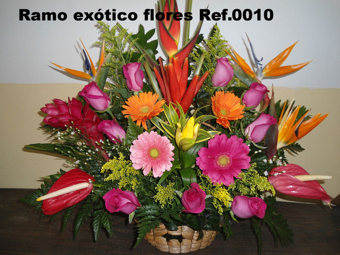 FLORISTERIA LOS FRUTALES. RAMO DE FLORES EXOTICAS N. REFERENIA N.0010.