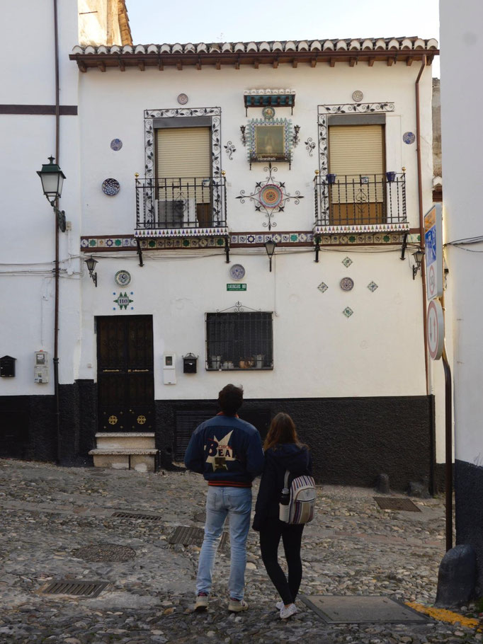 typische Straße in Granada