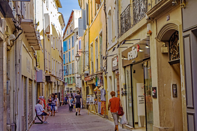 Die Rue Grand, die Fußgängerzone in der Altstadt.
